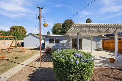 221 S Brent Street, Ventura, CA 93003 - Photo 35