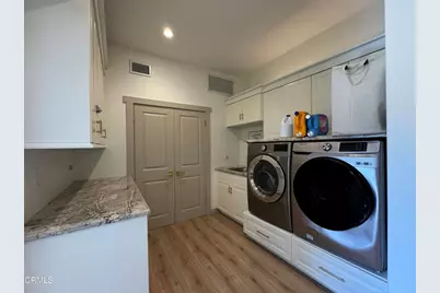 275 Crestview Avenue, Camarillo, CA 93010 - Photo 27