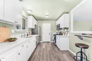 1725 Hamilton St, Simi Valley, CA 93065 - Photo 9