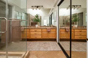 901 Ruby Ave, Ventura, CA 93004 - Photo 19