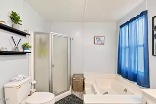 124 Yosemite Dr, Oxnard, CA 93033 - Photo 13