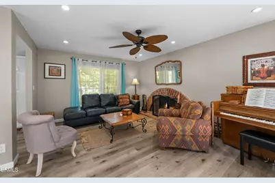 883 Moreno Drive, Ojai, CA 93023 - Photo 7