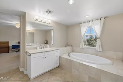 1531 Windshore Way, Oxnard, CA 93035 - Photo 13