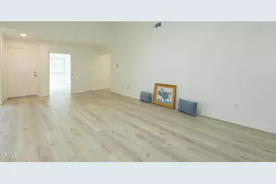 16164 Village 16, Camarillo, CA 93012 - Photo 9