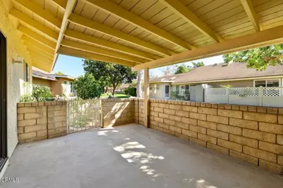 17116 Village 17, Camarillo, CA 93012 - Photo 5