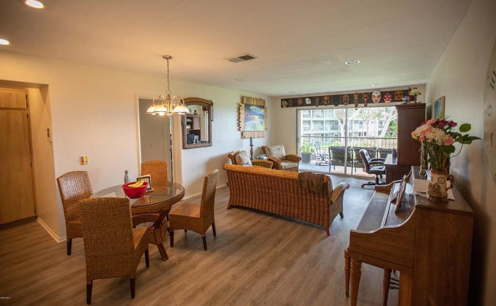 757 Reef Cir, Naval Base Ventura County CA  93041-3521 exterior