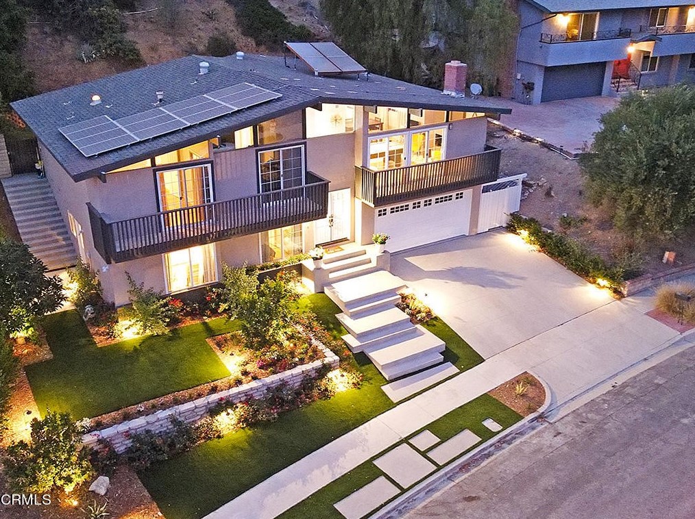 1675 Calle Artigas, Thousand Oaks CA  91360-6812 exterior