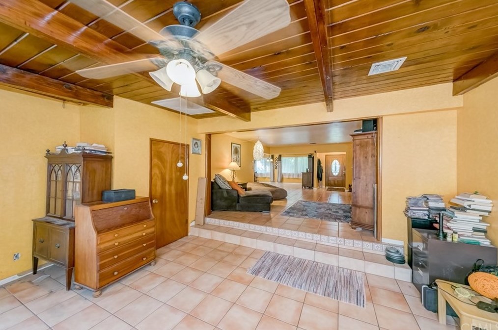 2007 Clover Dr, Monterey Park CA  91755-6715 exterior