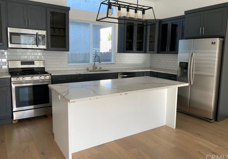 236 Park View St, Los Angeles CA  90057-2019 exterior