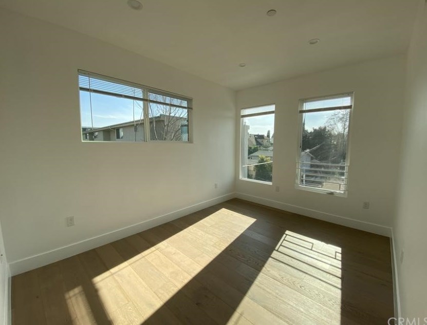 236 Park View St, Los Angeles CA  90057-2019 exterior