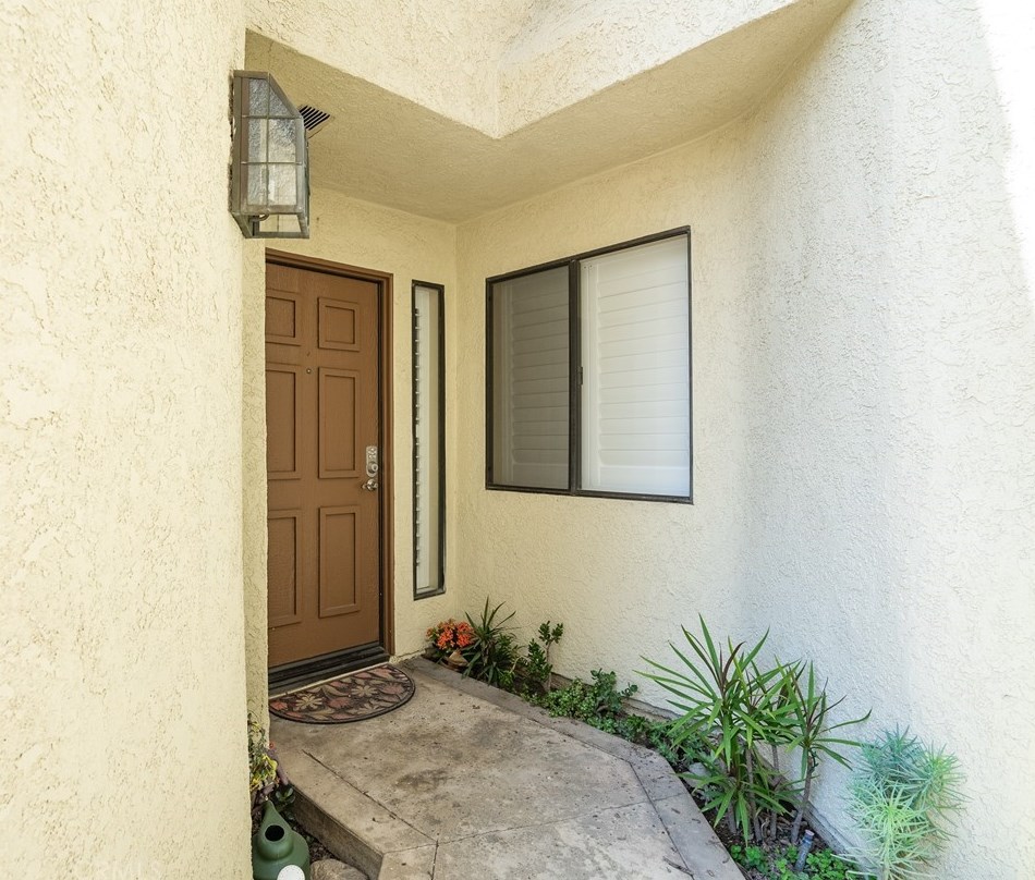 839 Endicott Dr, Claremont CA  91711-2984 exterior