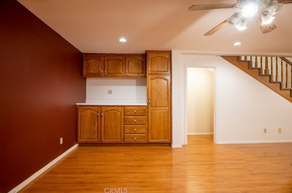 221 Shamrock Ave, Monrovia CA  91016-3026 exterior