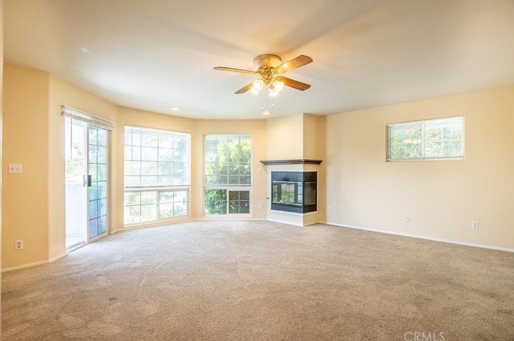 221 Shamrock Ave, Monrovia CA  91016-3026 exterior