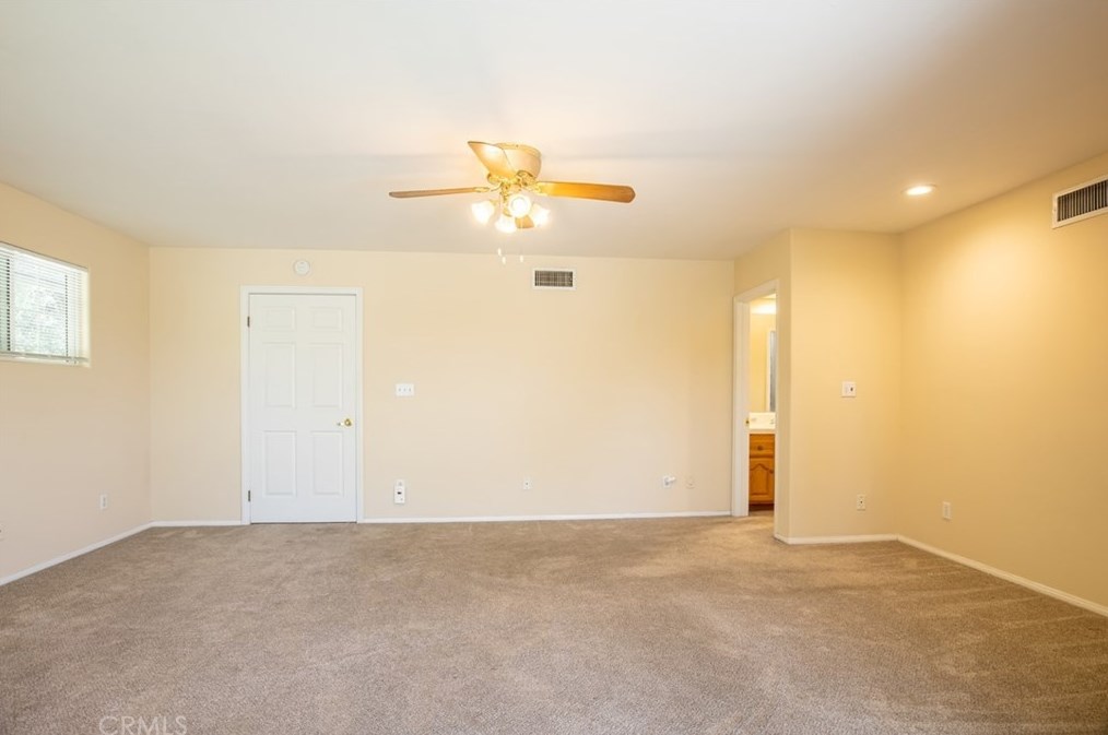 221 Shamrock Ave, Monrovia CA  91016-3026 exterior