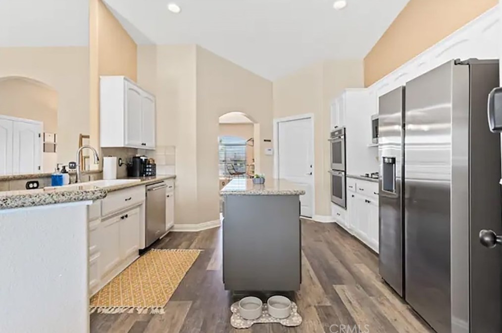 6366 Murrieta Ave, Yucca Valley CA  92284-4906 exterior