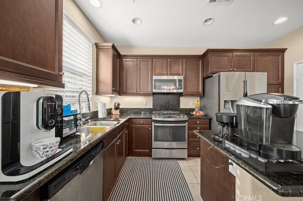 15822 Verna Ln, La Mirada CA  90638-5519 exterior