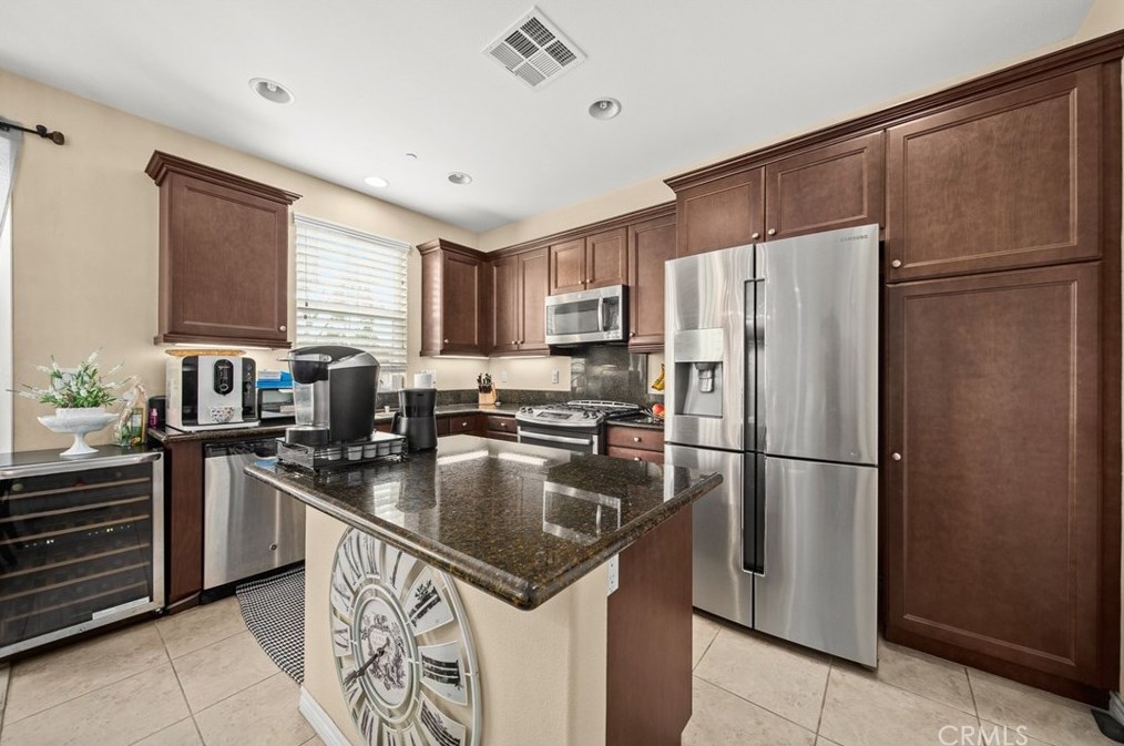 15822 Verna Ln, La Mirada CA  90638-5519 exterior