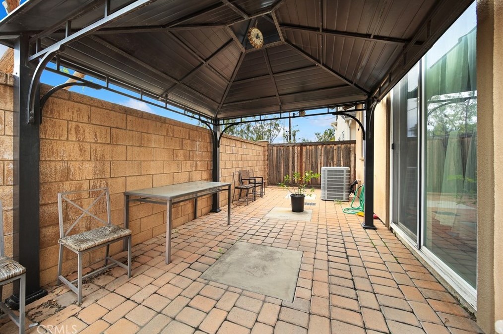 15822 Verna Ln, La Mirada CA  90638-5519 exterior