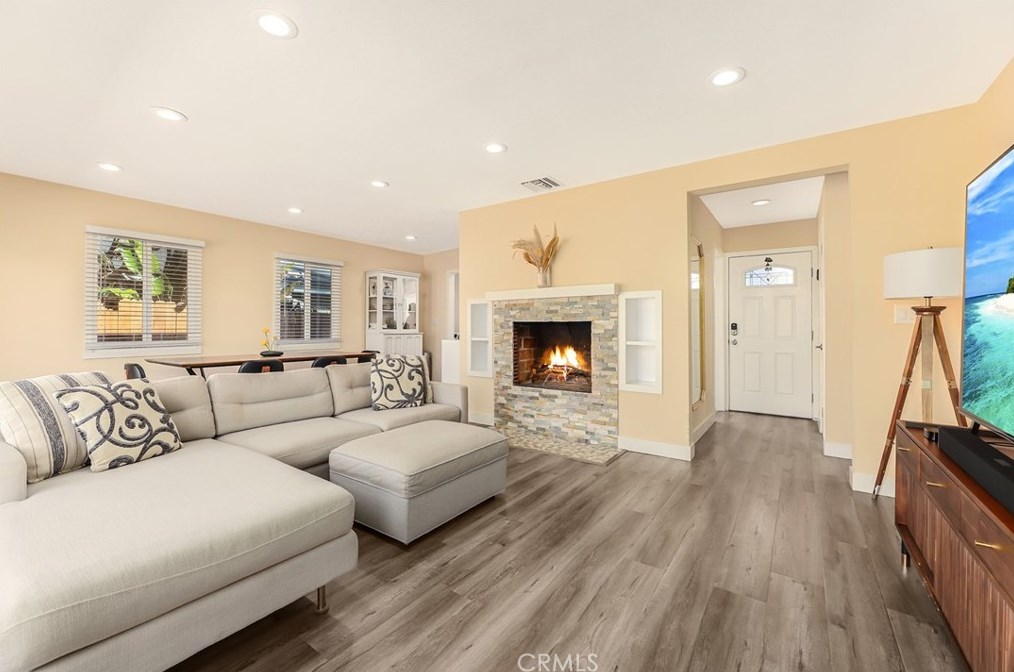 265 Montana St, Pasadena CA  91103-1434 exterior