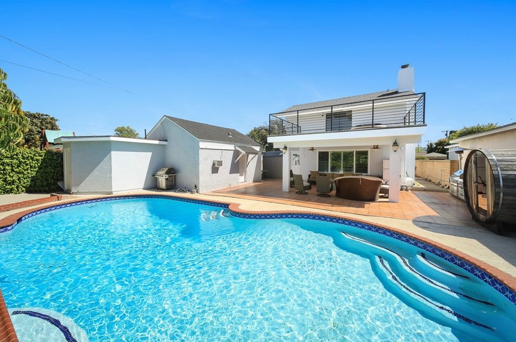 1615 Pedley Dr, Alhambra CA  91803-3944 exterior
