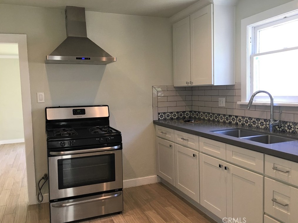 757 El Molino Ave, Pasadena CA 91106-3825 exterior