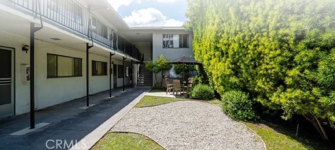 231 Hudson Ave, Pasadena CA  91101-0016 exterior