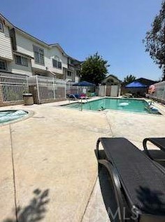 11150 Glenoaks Blvd, Los Angeles CA  91331-6601 exterior