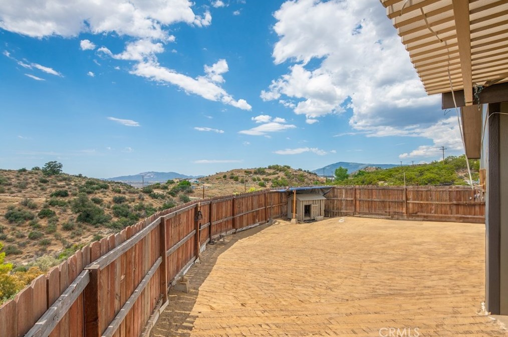 40744 Mountainside Dr, Anza CA  92539-8911 exterior