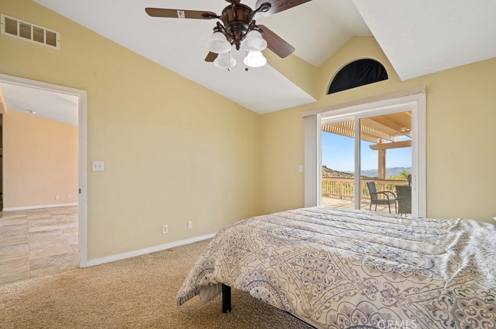 40744 Mountainside Dr, Anza CA  92539-8911 exterior