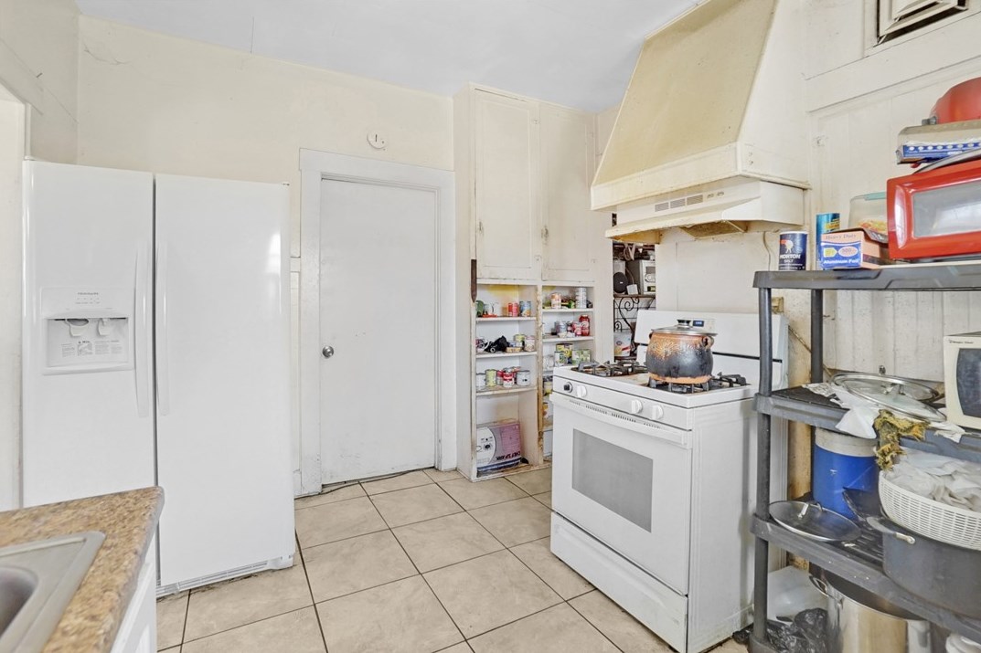 236 Alessandro St, Hemet CA 92543-4134 exterior