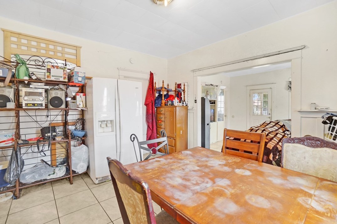 236 Alessandro St, Hemet CA 92543-4134 exterior