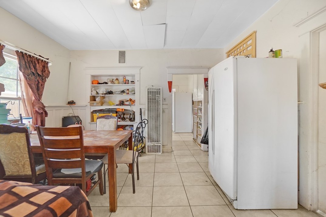 236 Alessandro St, Hemet CA 92543-4134 exterior