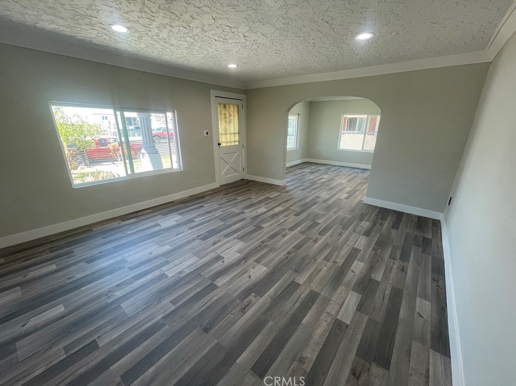 942 Fetterly Ave, Los Angeles CA  90022-3010 exterior