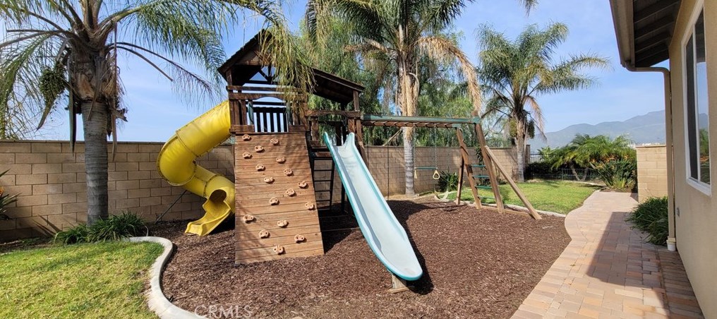 4847 Ridge Point Way, Riverside CA  92509-5448 exterior