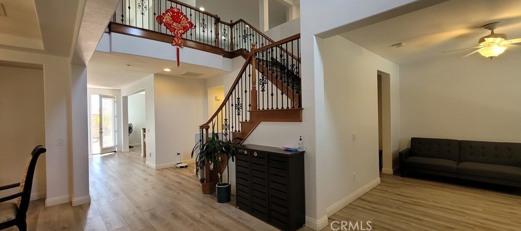 4847 Ridge Point Way, Riverside CA  92509-5448 exterior