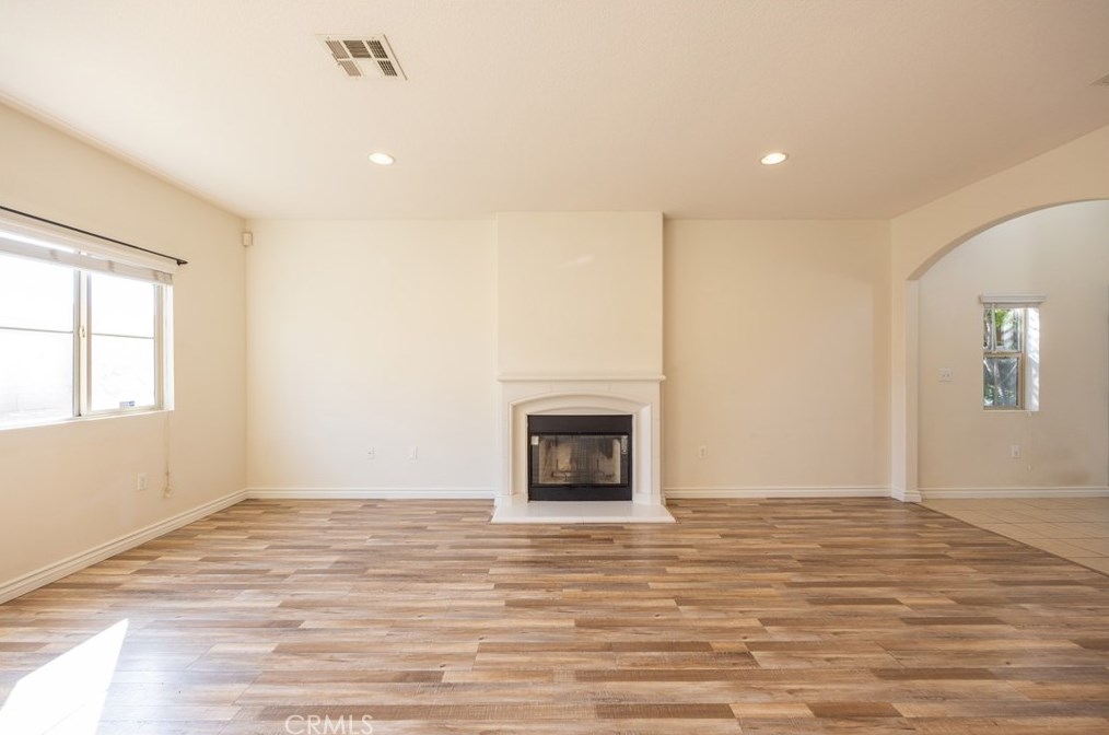 1093 Reservoir St, Pomona CA  91766-3859 exterior