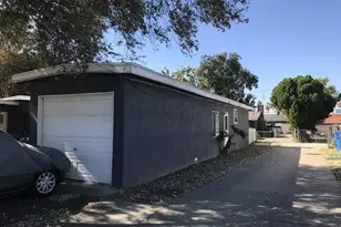 1379 S Gibbs St, Pomona, CA 91766 - Photo 3