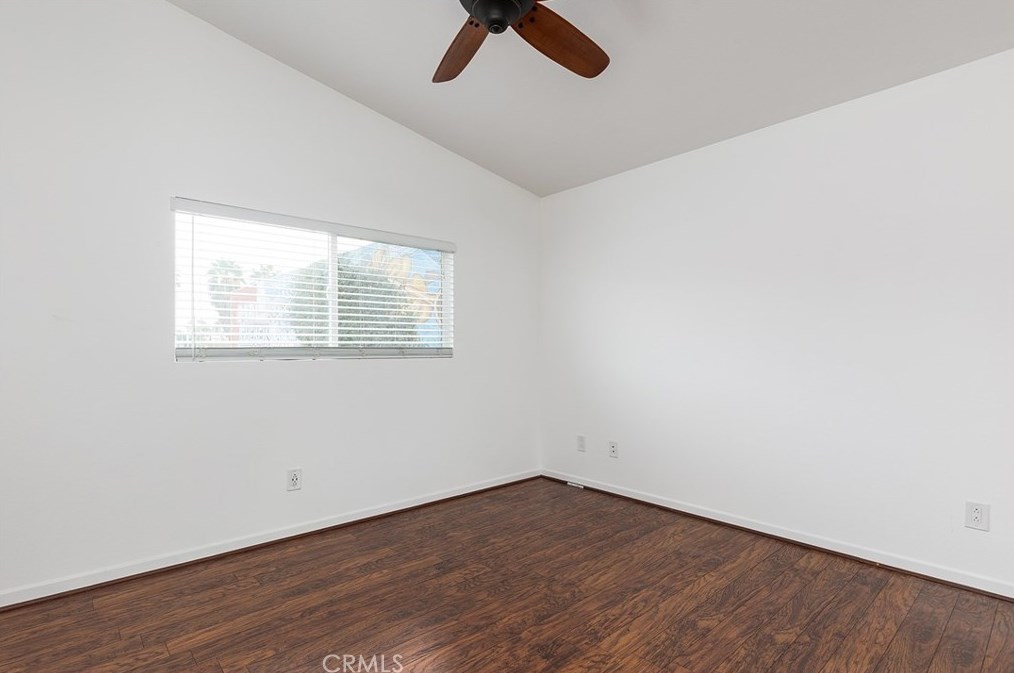 1006 Leighton Ave, Los Angeles CA  90037-1612 exterior