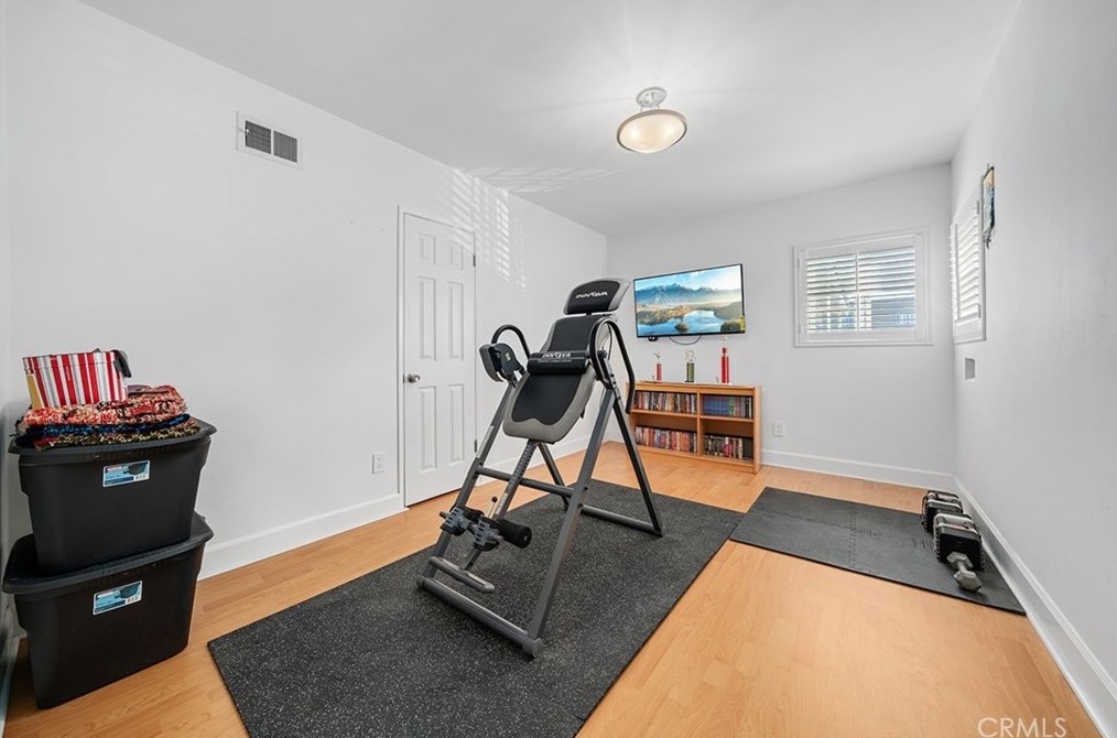16107 Van Ness Ave, Torrance CA  90504-1619 exterior