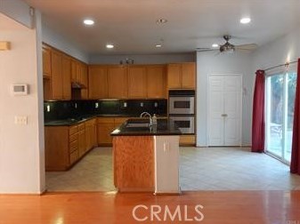 5809 Seminole Way, Fontana CA  92336-5687 exterior