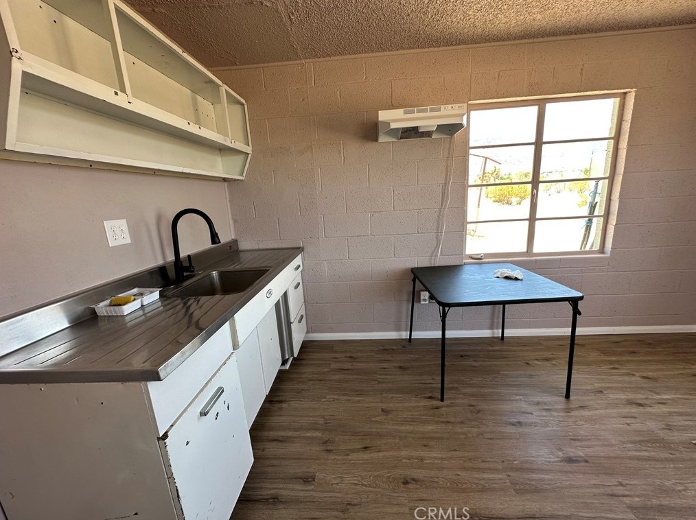 36281 Fleetwood St, Lucerne Valley CA  92356 exterior