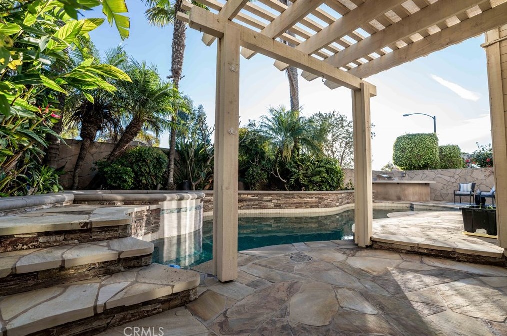 27 Recodo, Irvine CA  92620-1869 exterior