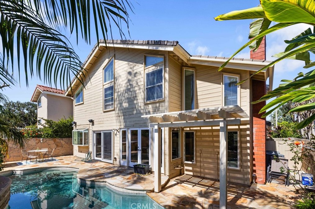 27 Recodo, Irvine CA  92620-1869 exterior