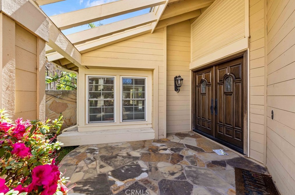 27 Recodo, Irvine CA  92620-1869 exterior