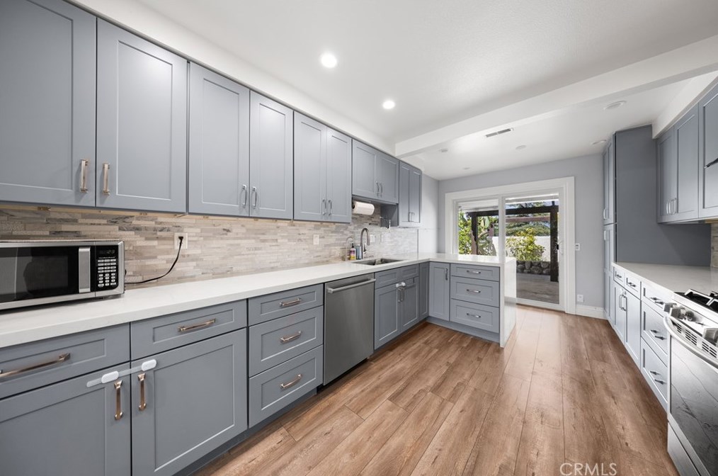 1191 Diamond Bar Blvd, Pomona CA  91765-1199 exterior