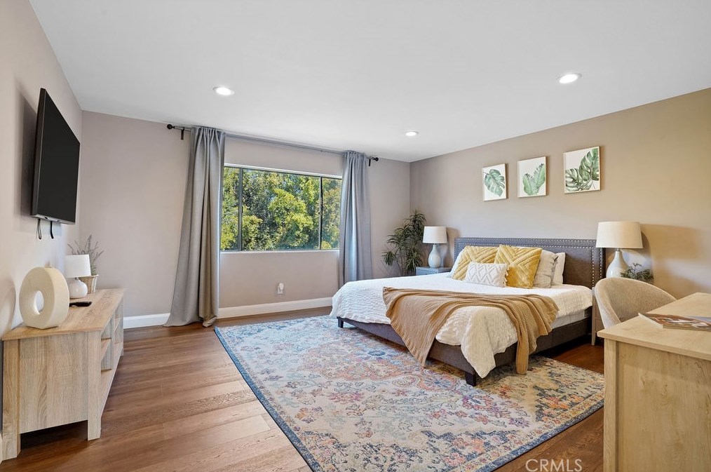 14841 Community St, Van Nuys CA  91402-3555 exterior