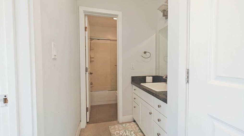 10982 Roebling Ave, Los Angeles CA  90024-2753 exterior