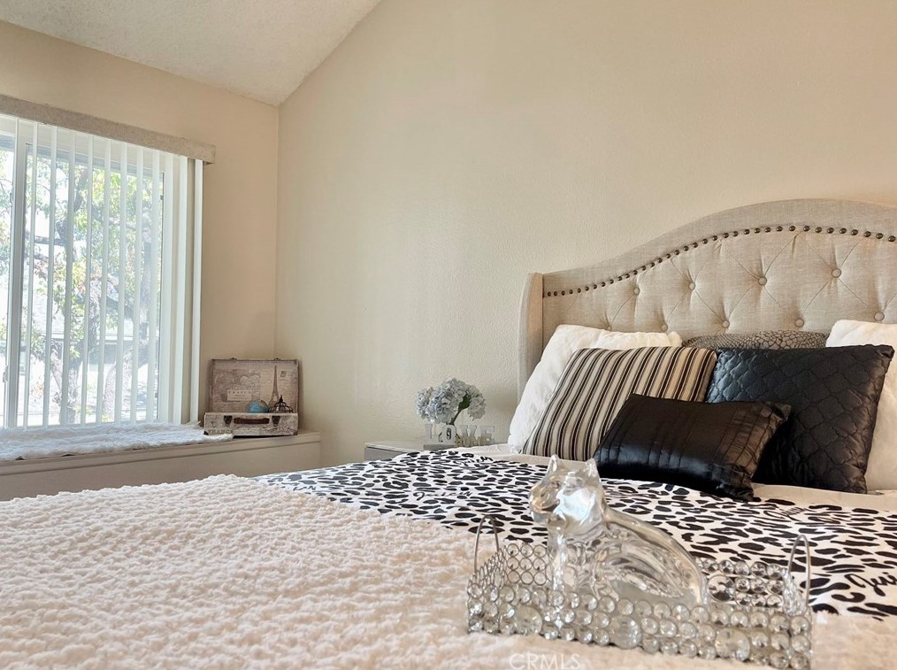 1908 5th St, Ontario CA  91764-2303 exterior