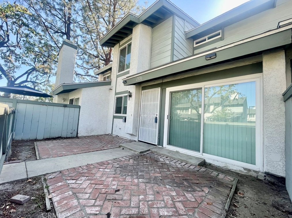 1908 5th St, Ontario CA  91764-2303 exterior
