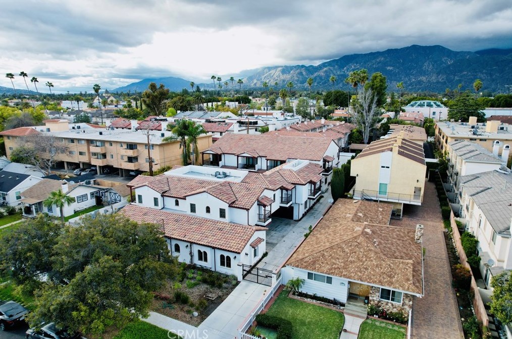 2411 Oswego St, Pasadena CA  91107-4235 exterior